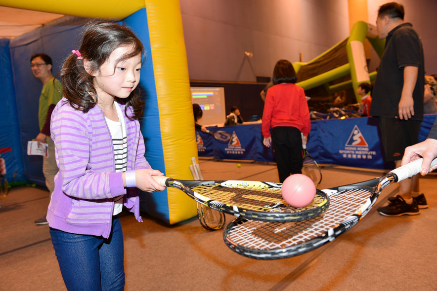 The HKSI hosted two-day Open Day, which aimed at raising public awareness towards the development of high performance sports in Hong Kong through various activities, including “Meet the Athletes” session, “Healthy Kitchen”, sports demonstrations and tryouts.